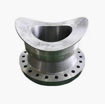 Self-Reinforced Weld Outlet Flange